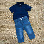 completo bimbo con camicia blu e jeans