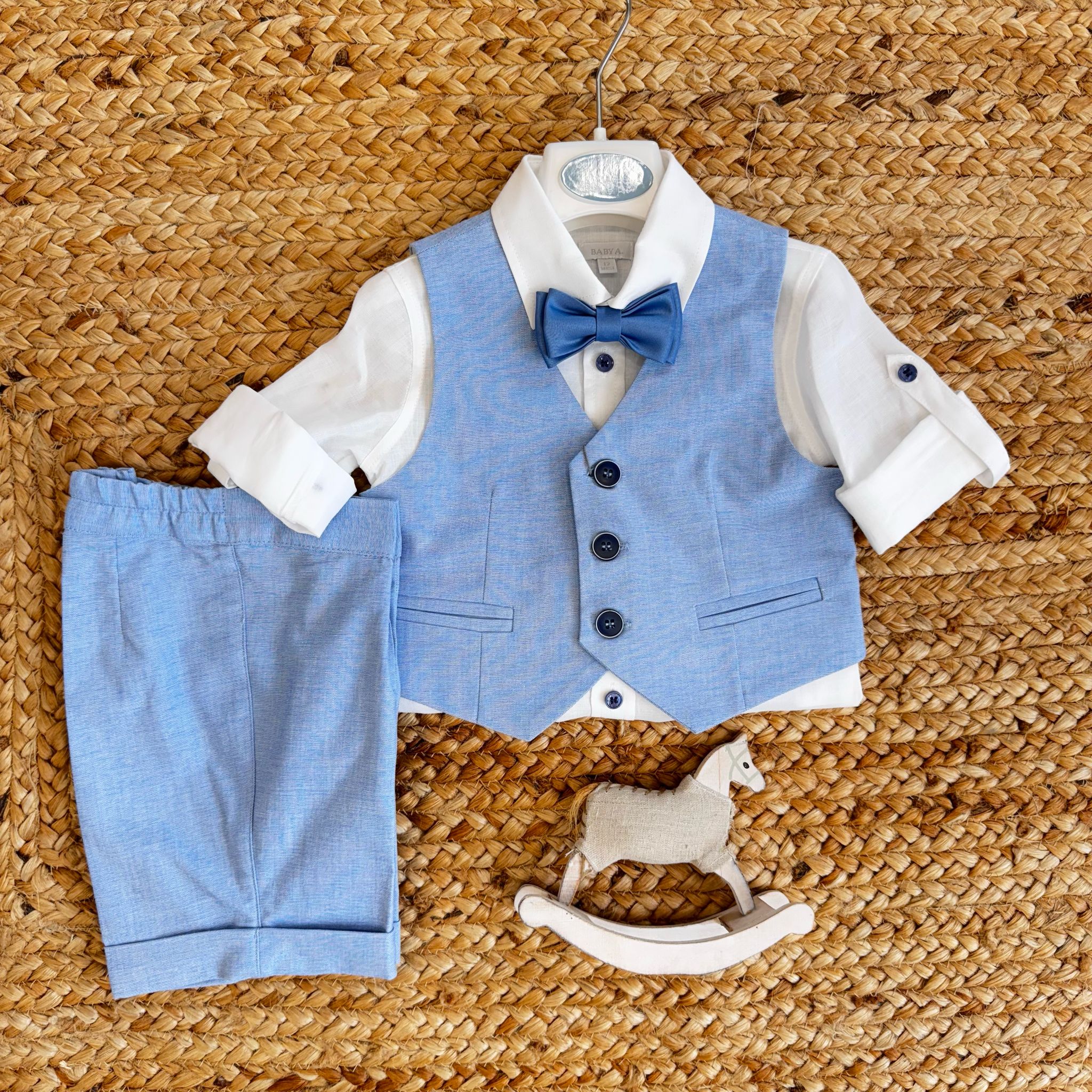 Completo battesimo bimbo azzurro con gilet e papillon