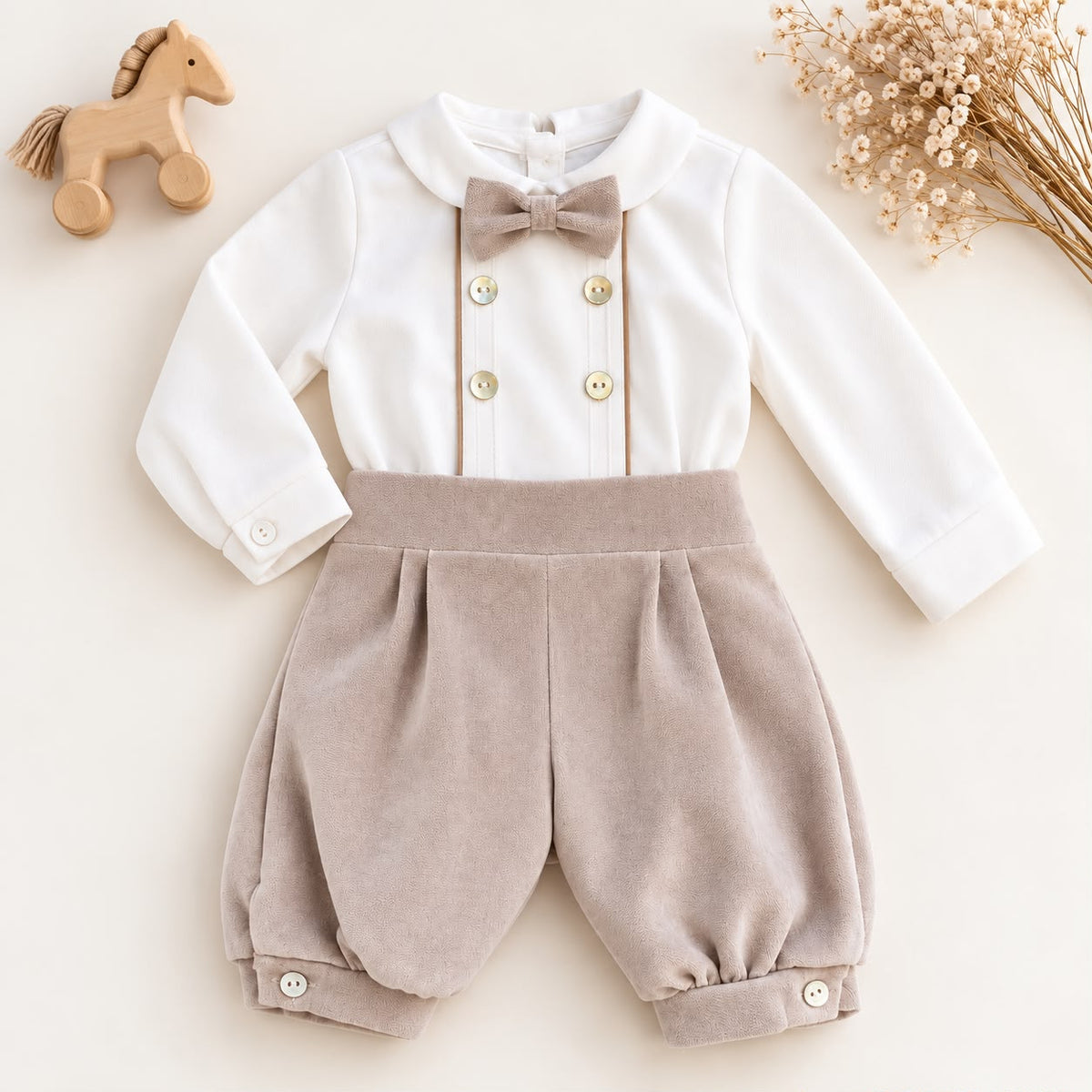 Completo battesimo bimbo beige e bianco con papillon