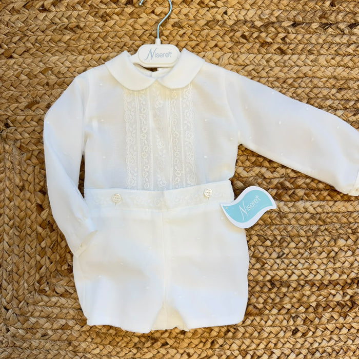 Completo battesimo bimbo bianco con colletto tondo, pizzo ricamato e pantaloncino corto