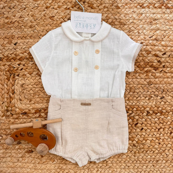 Completo battesimo bimbo con camicia bianca e pantaloncino beige