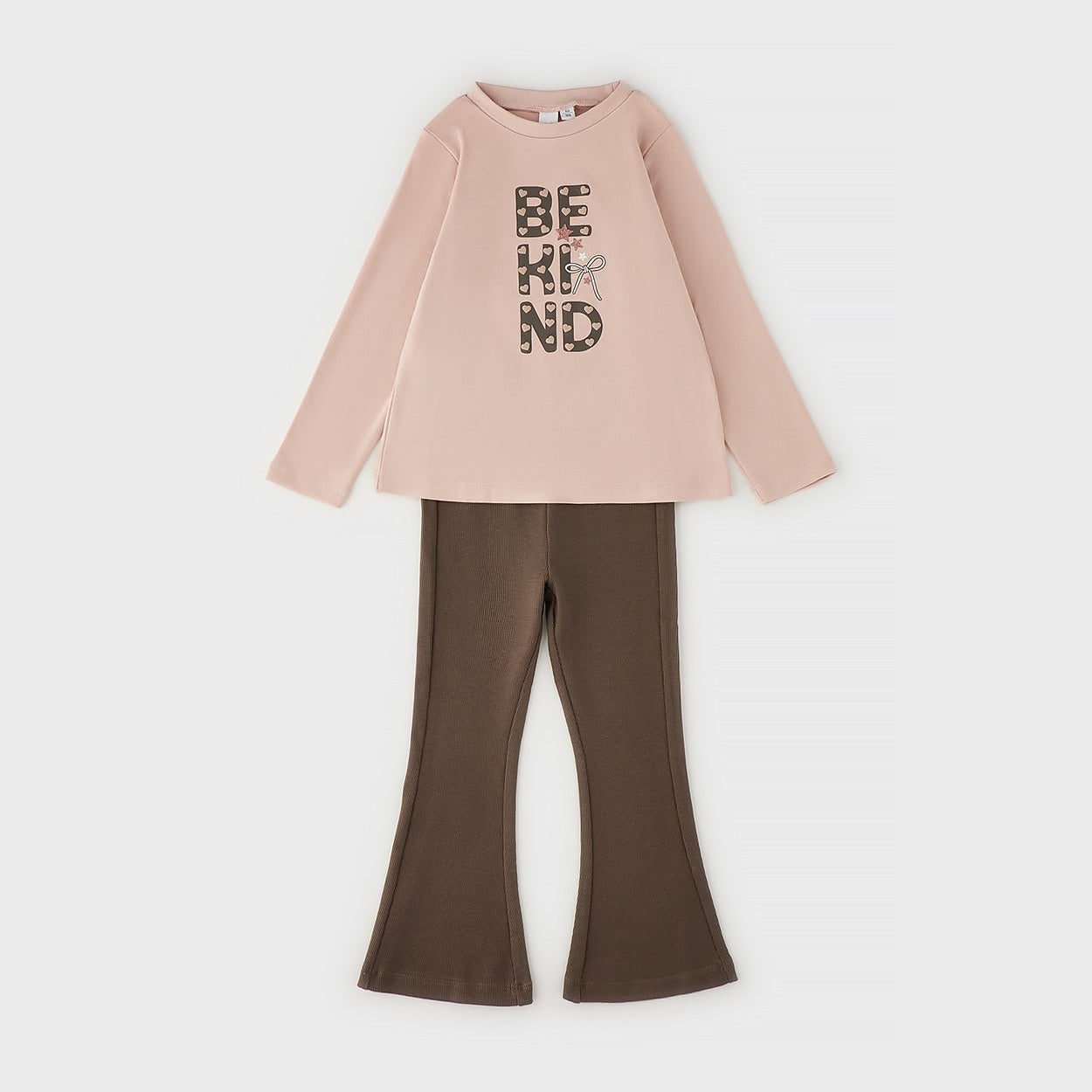 Completo bimba 100% cotone con maglia rosa cipria e pantalone marrone svasato