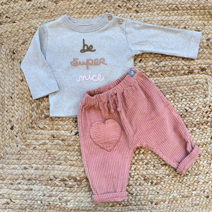 Completo bimba in cotone con pantalone rosa a coste
