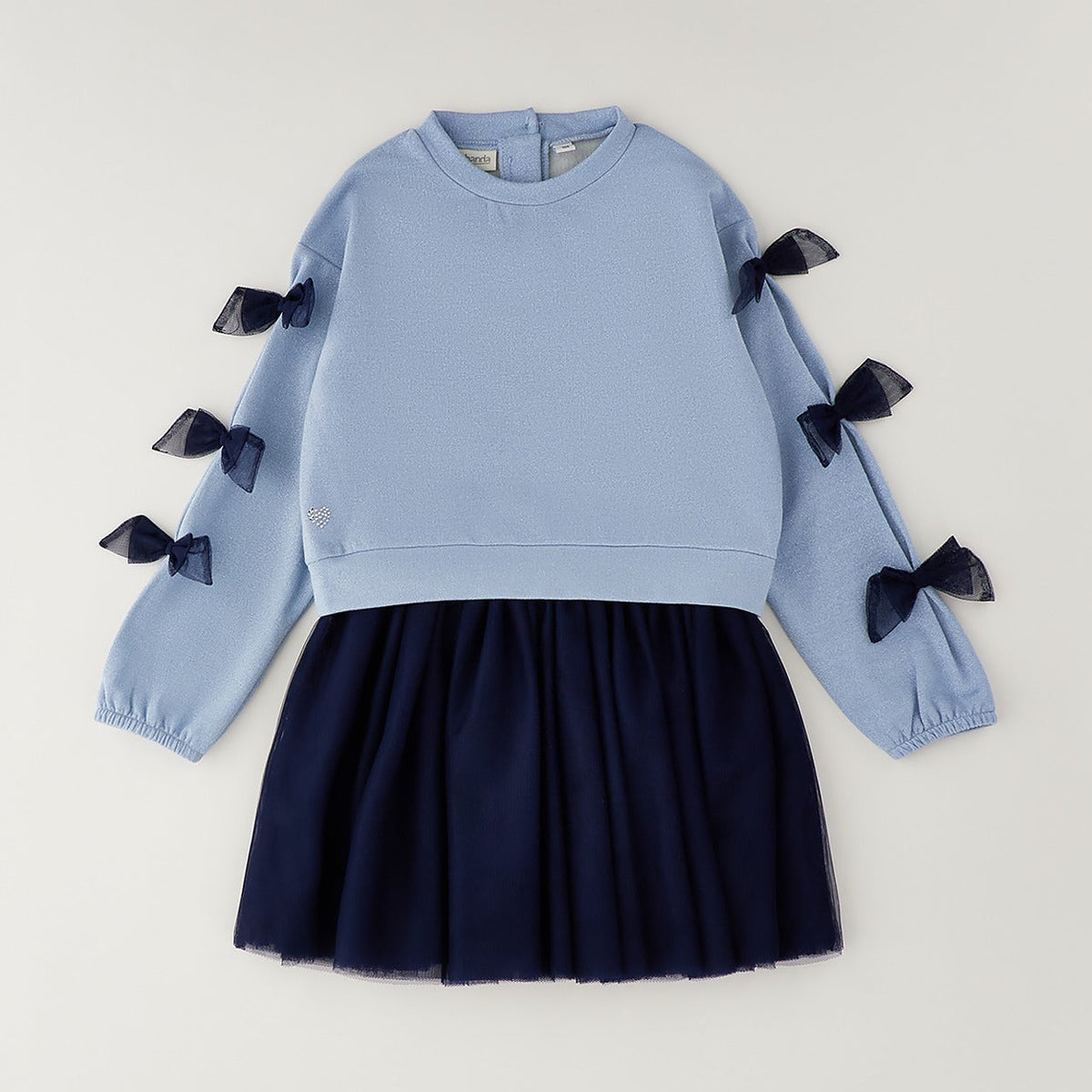 Completo bimba azzurro e blu con maglia con fiocchi e gonna in tulle