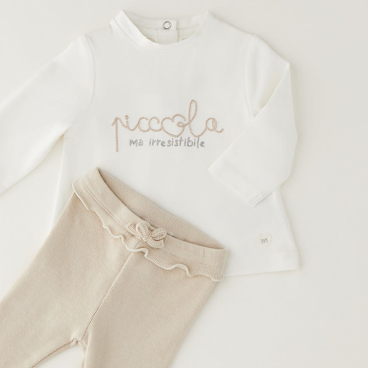 Completo bimba in cotone panna e beige con maglia e leggings