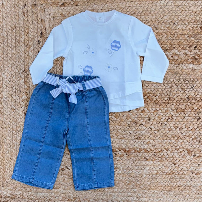 completo bimba con maglia bianca ricamata e pantalone lyocell effetto denim