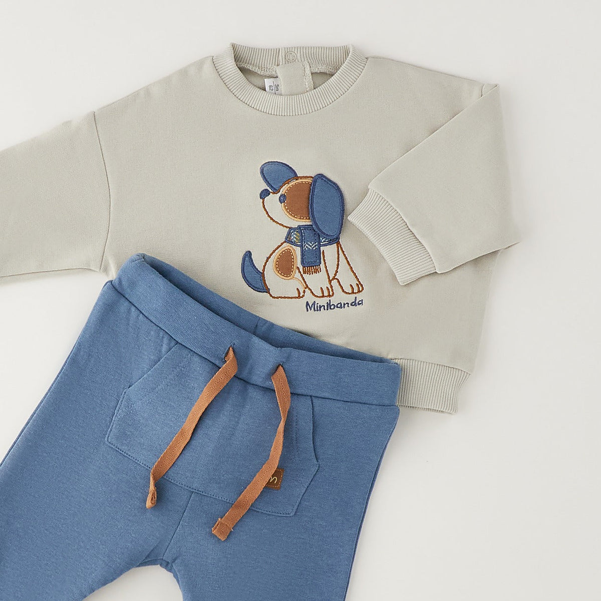 Completo bimbo Minibanda in cotone con felpa panna ricamata con cagnolino e pantalone blu