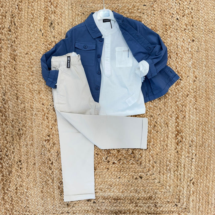 completo bimbo elegante giacca blu pantalone beige e maglia