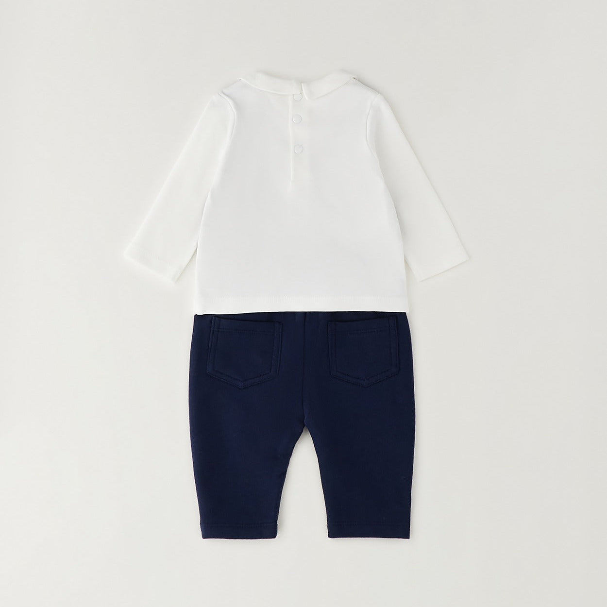 Completo bimbo elegante in caldo cotone con maglia bianca, gilet blu e pantalone coordinato
