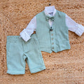 completo bimbo elegante verde salvia con gilet pantalone e camicia