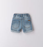T-shirt con gatto e pantaloncini jeans per bambino, abbigliamento estivo casual.