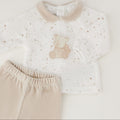 Completo neonato unisex in ciniglia bianco e beige con orsetto, stelline e pantalone con piedini