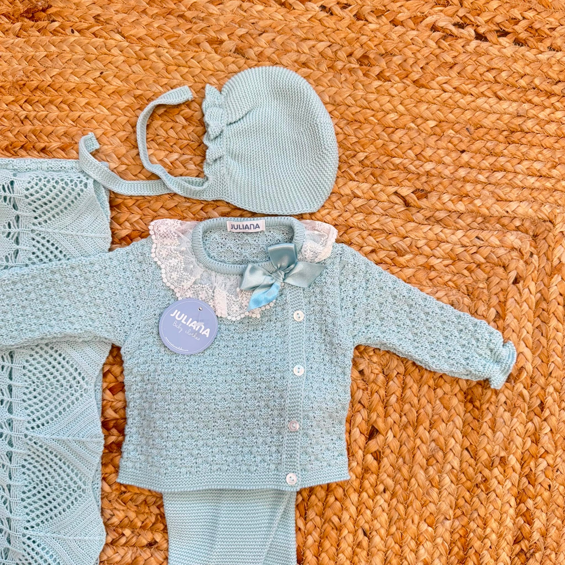 Set nascita neonata verde menta con copertina, golfino, ghettina e cuffietta