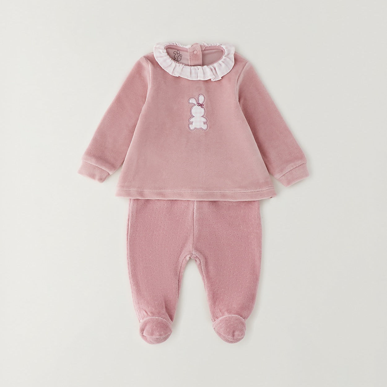Completo neonata in ciniglia rosa con coniglietto, colletto bianco e pantalone con piedini per corredino nascita.