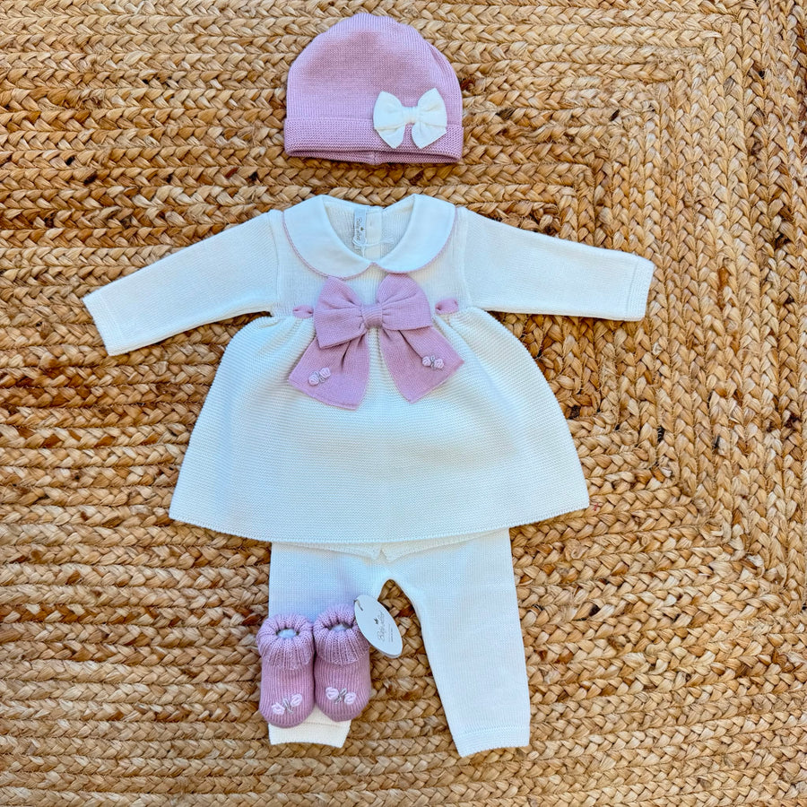 Completo neonata in pura lana bianco con fiocco e ricami a mano
