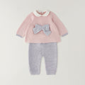 Completo neonata rosa e grigio in cotone e lana con fiocco, pantalone e cappellino coordinato.
