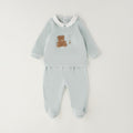 Completo neonato in ciniglia verde menta con orsetti, colletto bianco e pantalone con piedini