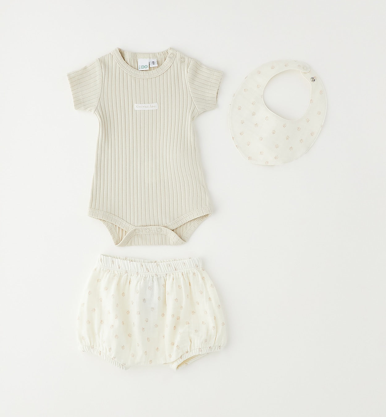 Body, shorts e bavetta neonato in cotone – completo 3 pezzi