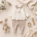 Retro completo nascita neonata in ciniglia panna e beige con pantalone con piedini