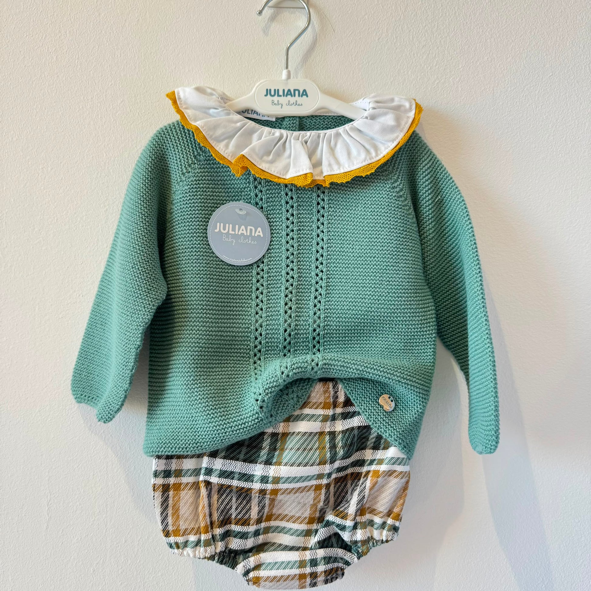 Completino bimba con maglia verde salvia e culotte scozzese Juliana Baby Clothes.