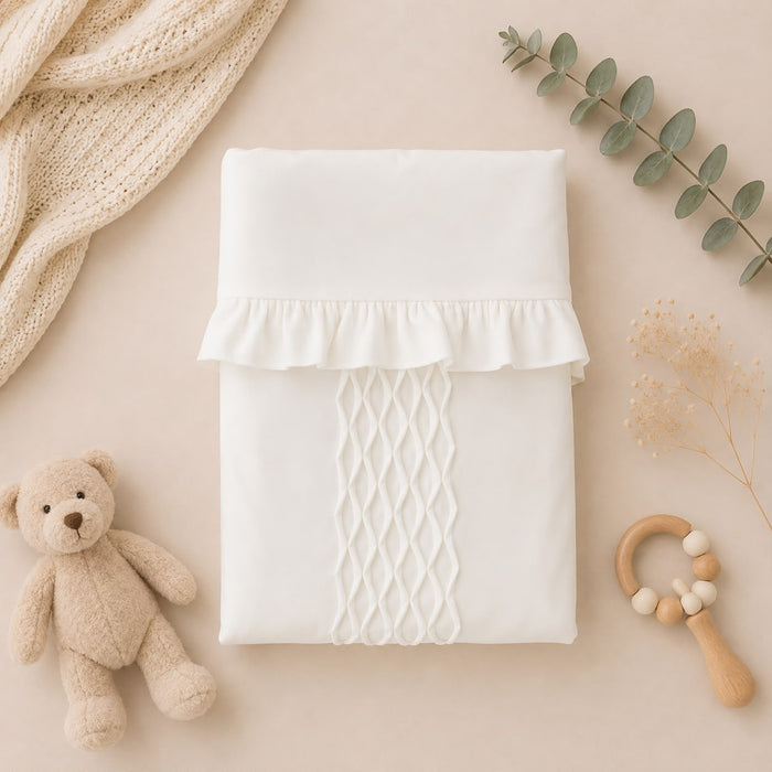 Copertina neonata in ciniglia bianco latte con volant