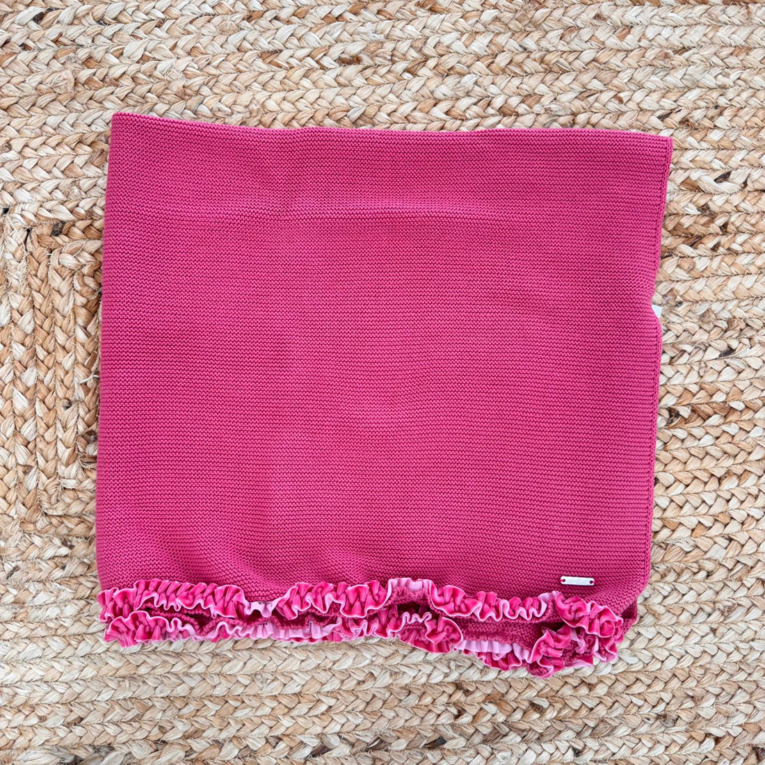 Copertina neonata rosa fragola con bordo in ciniglia per corredino nascita invernale