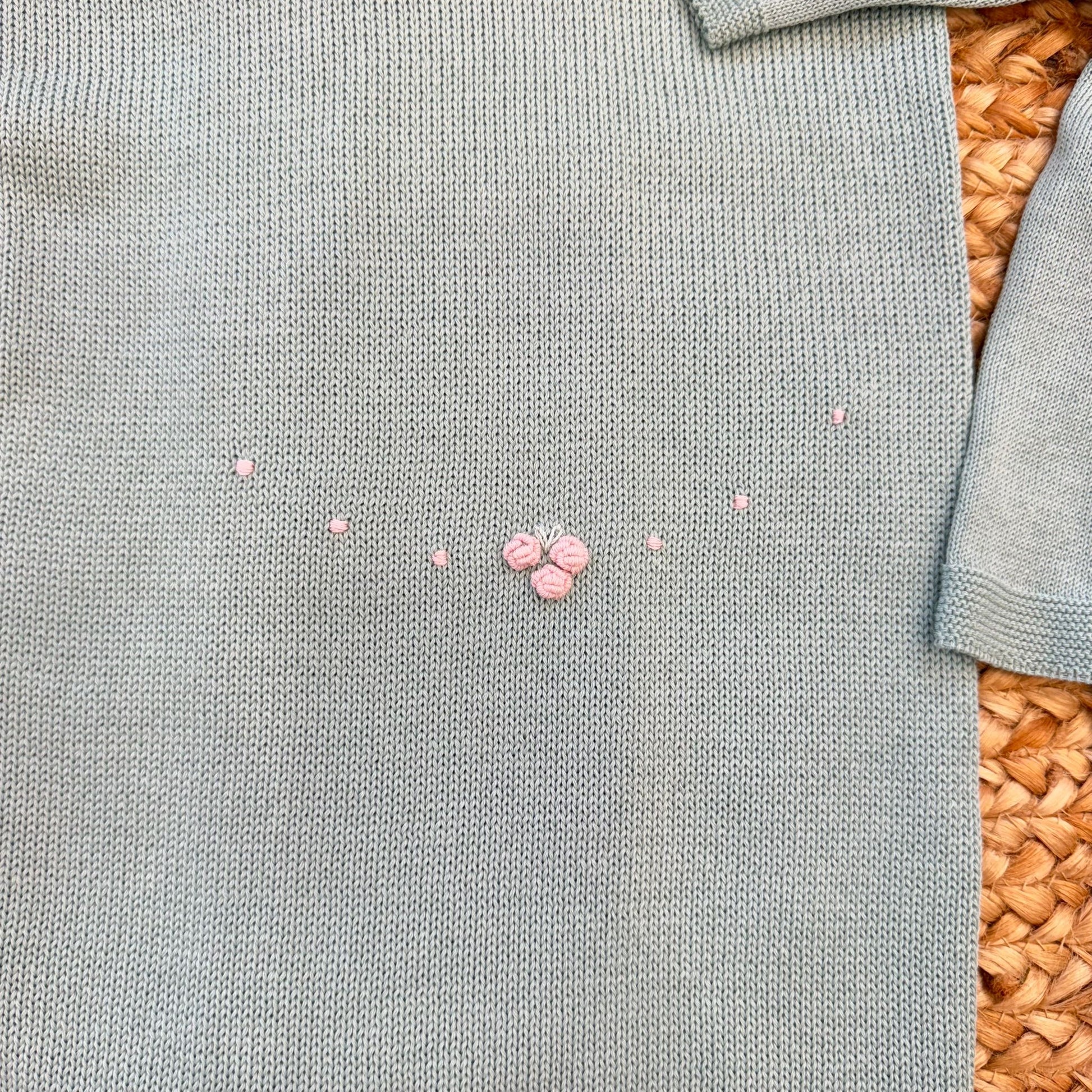 copertina neonata in cotone con ricami coordinati