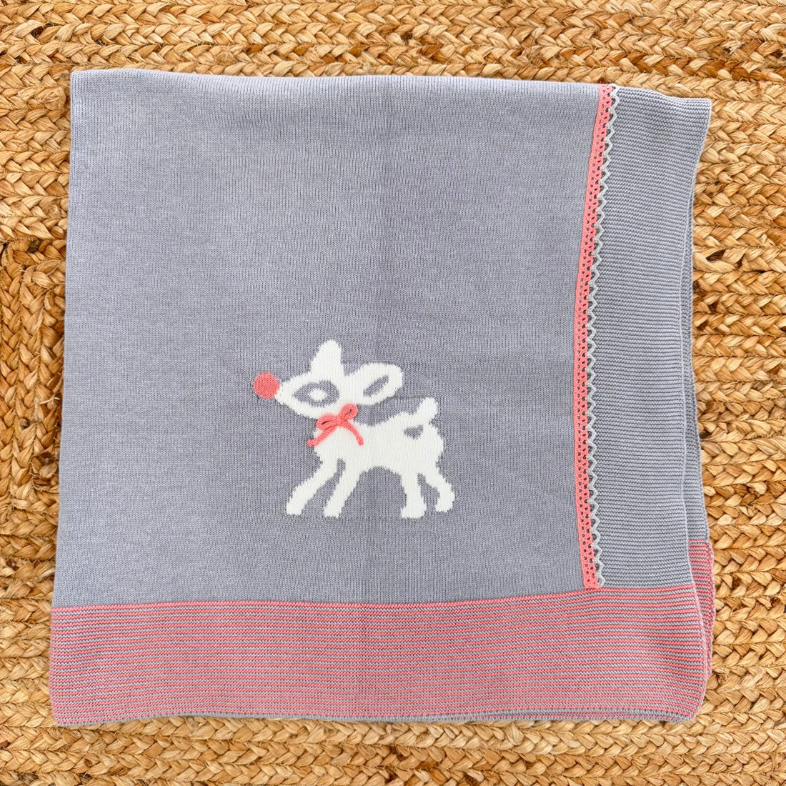 Copertina in lana e cotone per neonata con cerbiatto bianco e dettagli rosa