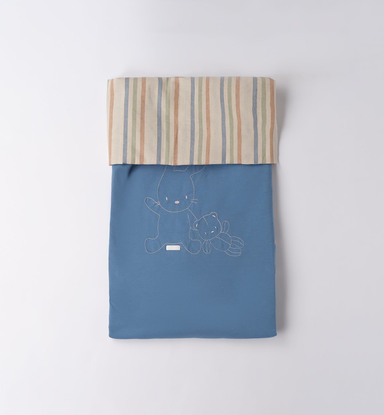 copertina neonato cotone azzurra con ricamo coniglietto e orsetto