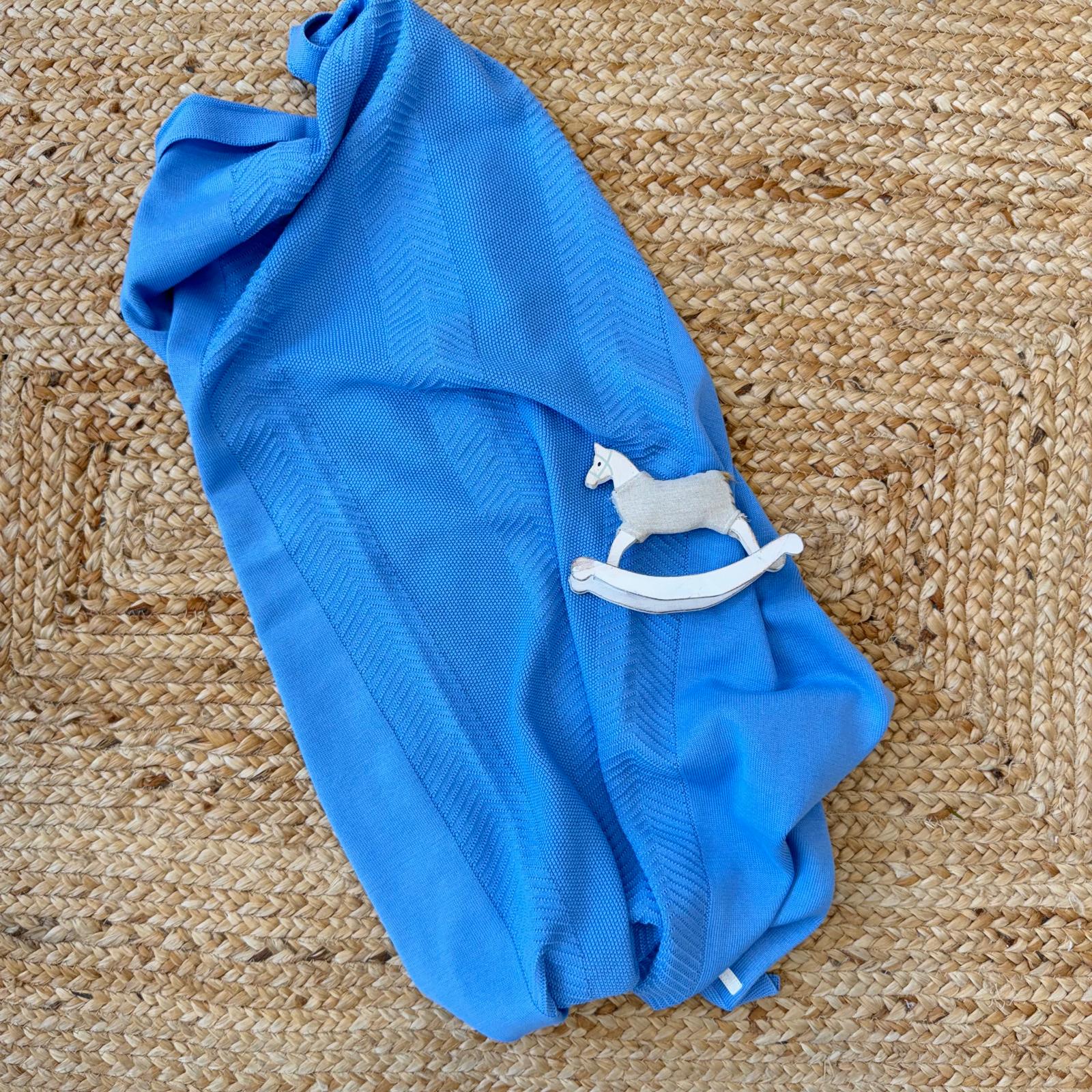 Copertina neonato 100% cotone azzurro con lavorazione laterale