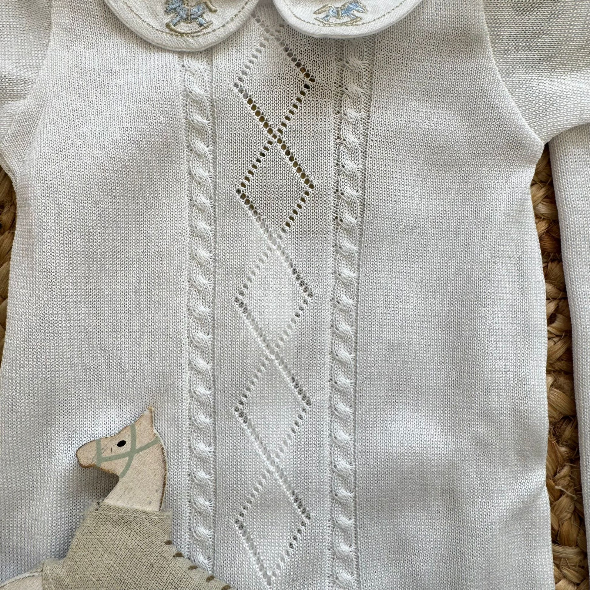 copertina neonato cotone con ricamo cavallino azzurro