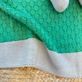 Completo nascita neonato in pura lana verde e panna con motivo automobile e pantalone beige