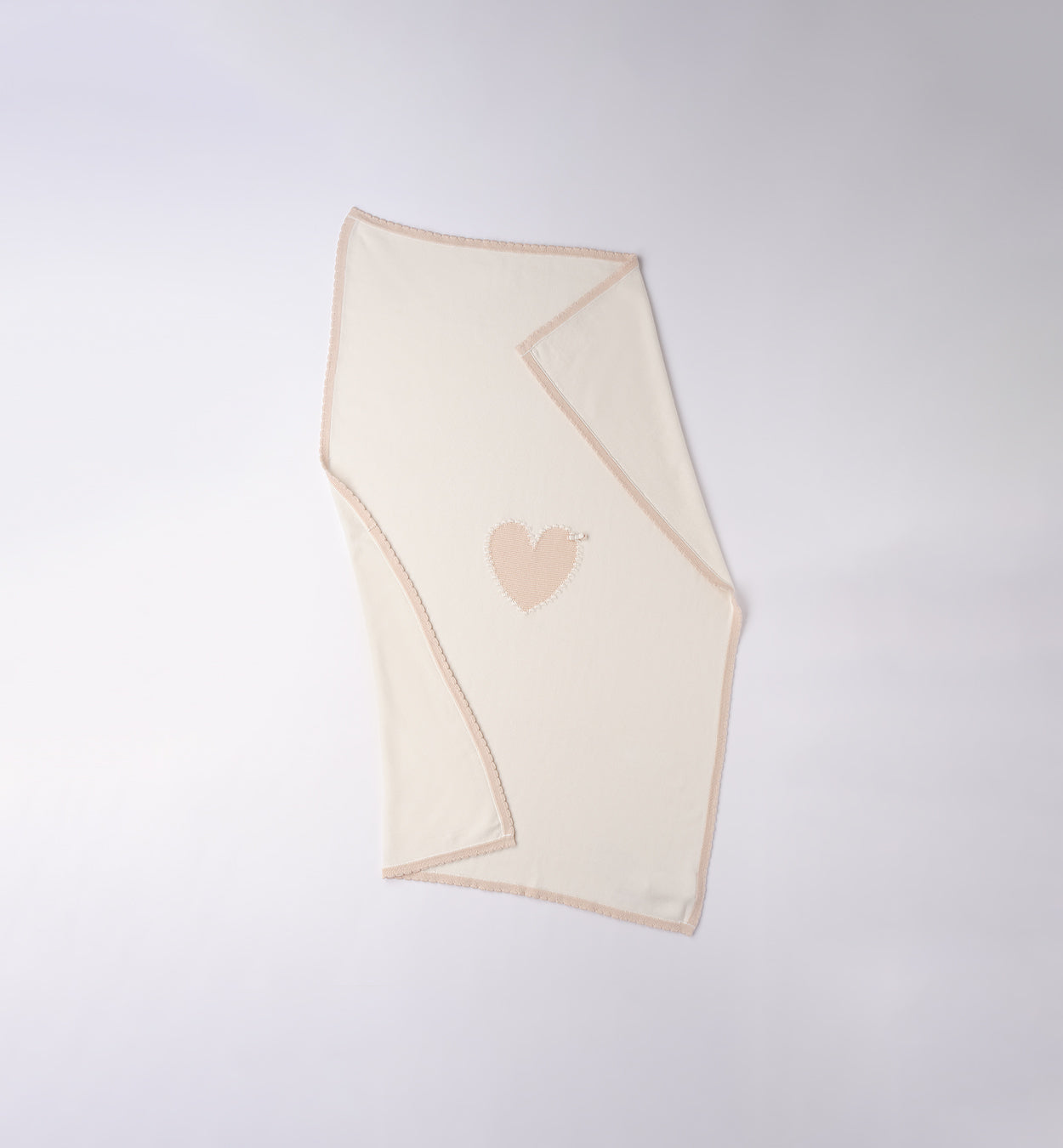 copertina neonata cuore beige in cotone e lana