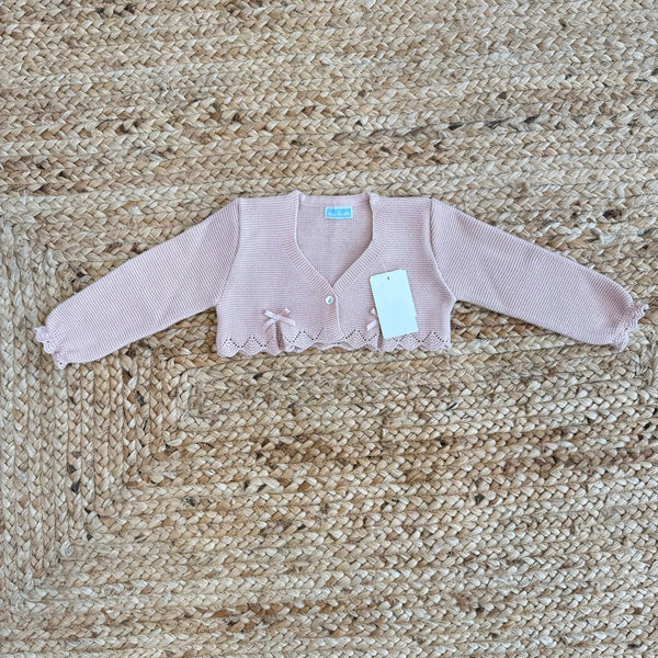 Coprispalle bianco in maglia per battesimo con pizzo