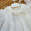 Abito battesimo bimba bianco avorio con smock, pizzo e cuffietta