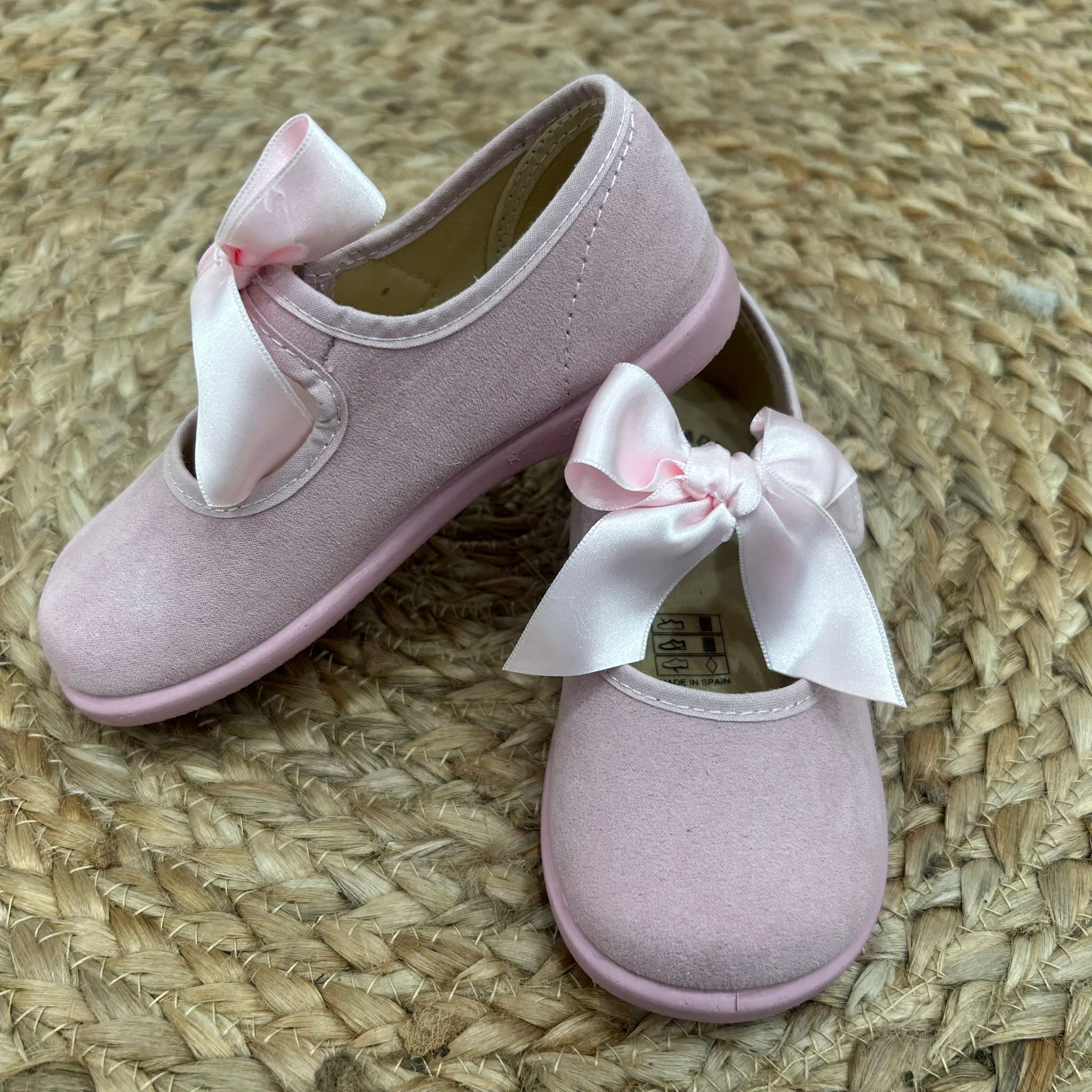 Ballerine in velluto rosa con fiocco in raso