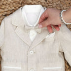 Completo bambino elegante in lino beige per battesimo o primo compleanno
