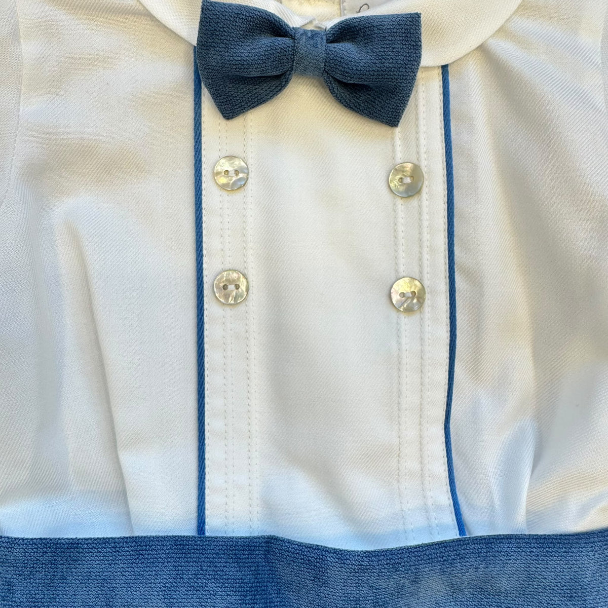 Pantalone azzurro polvere con pieghe completo battesimo bimbo