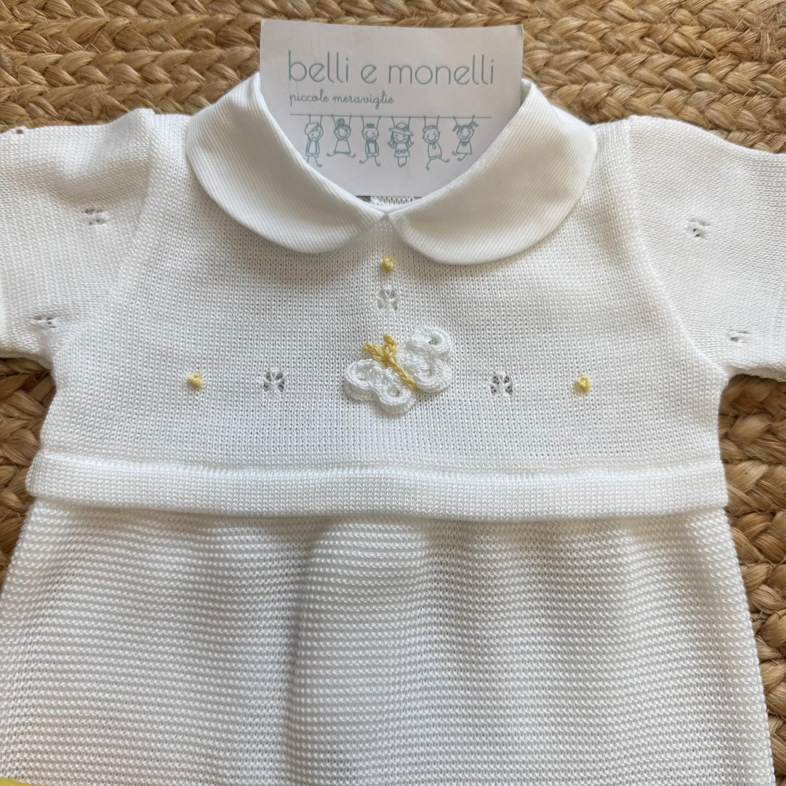 dettaglio colletto pagliaccetto nascita bambina elegante