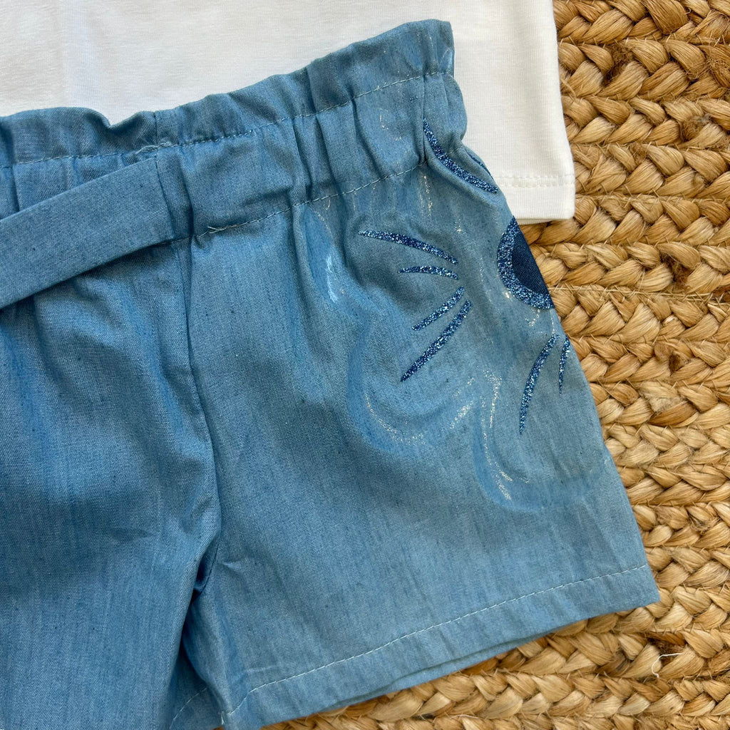 COMPLETO "CHE CUORE SEI?" CON SHORTS DENIM