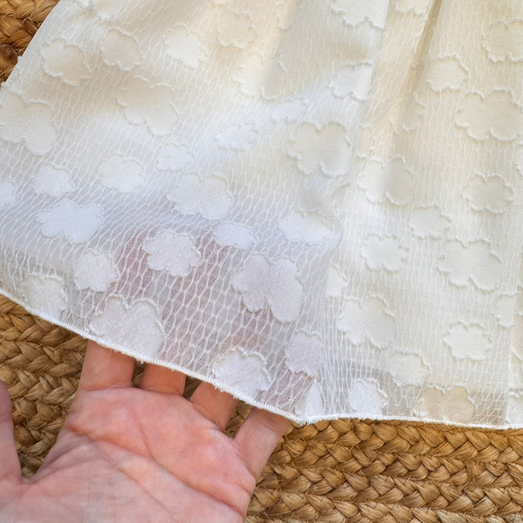ABITO BATTESIMO CON COLLETTO E FIORI APPLICATI