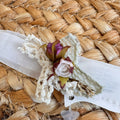 Fascia neonata stile shabby chic con roselline in tessuto e pizzo avorio