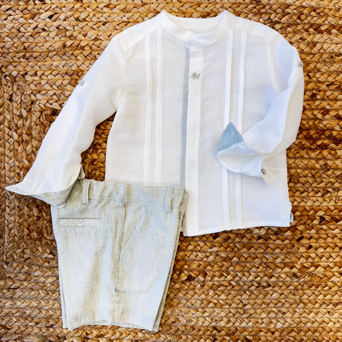 Completo elegante bambino in lino per cerimonia