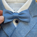 Completo battesimo bimbo azzurro e blu con dettaglio papillon e camicia bianca