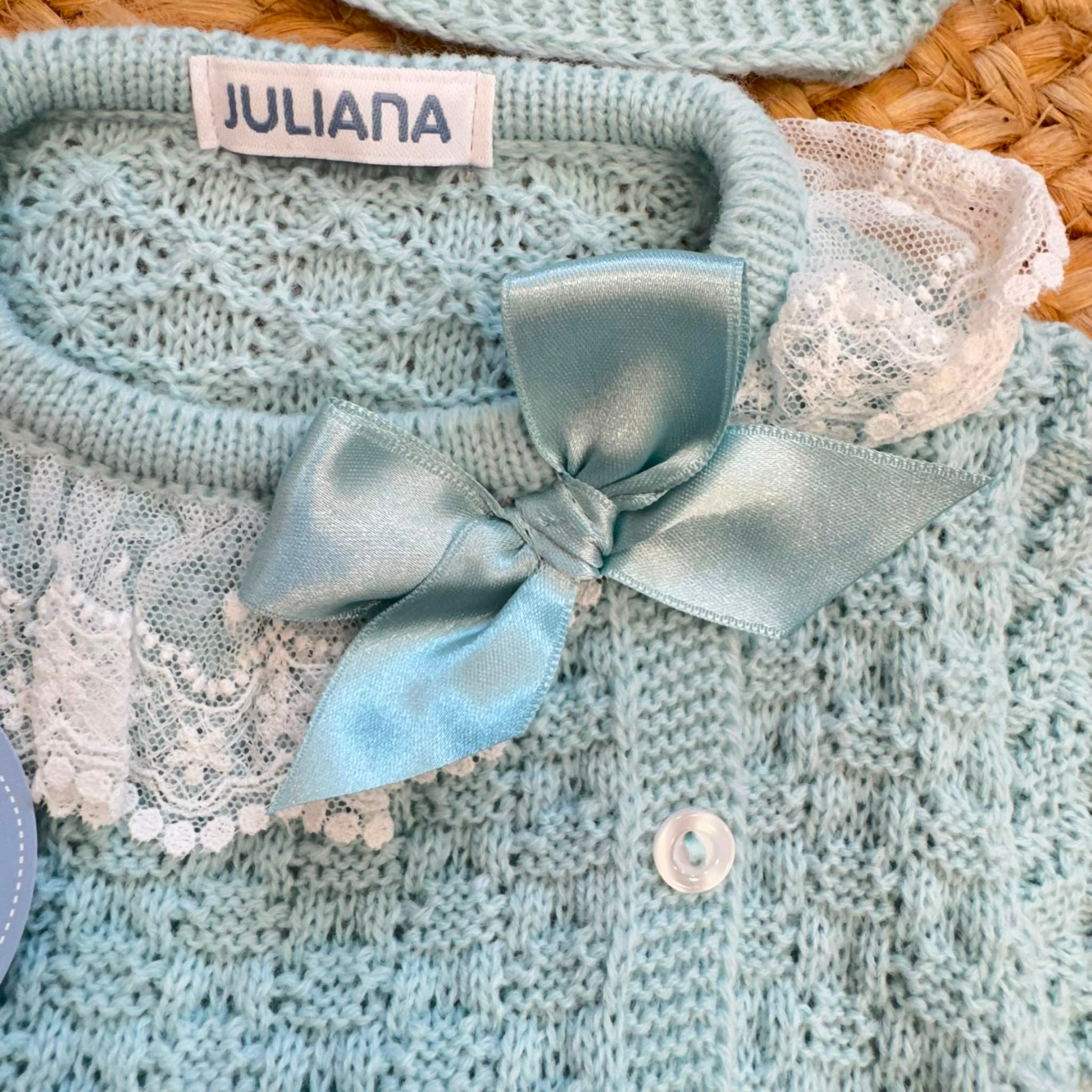 Set nascita neonata verde menta con copertina, golfino, ghettina e cuffietta