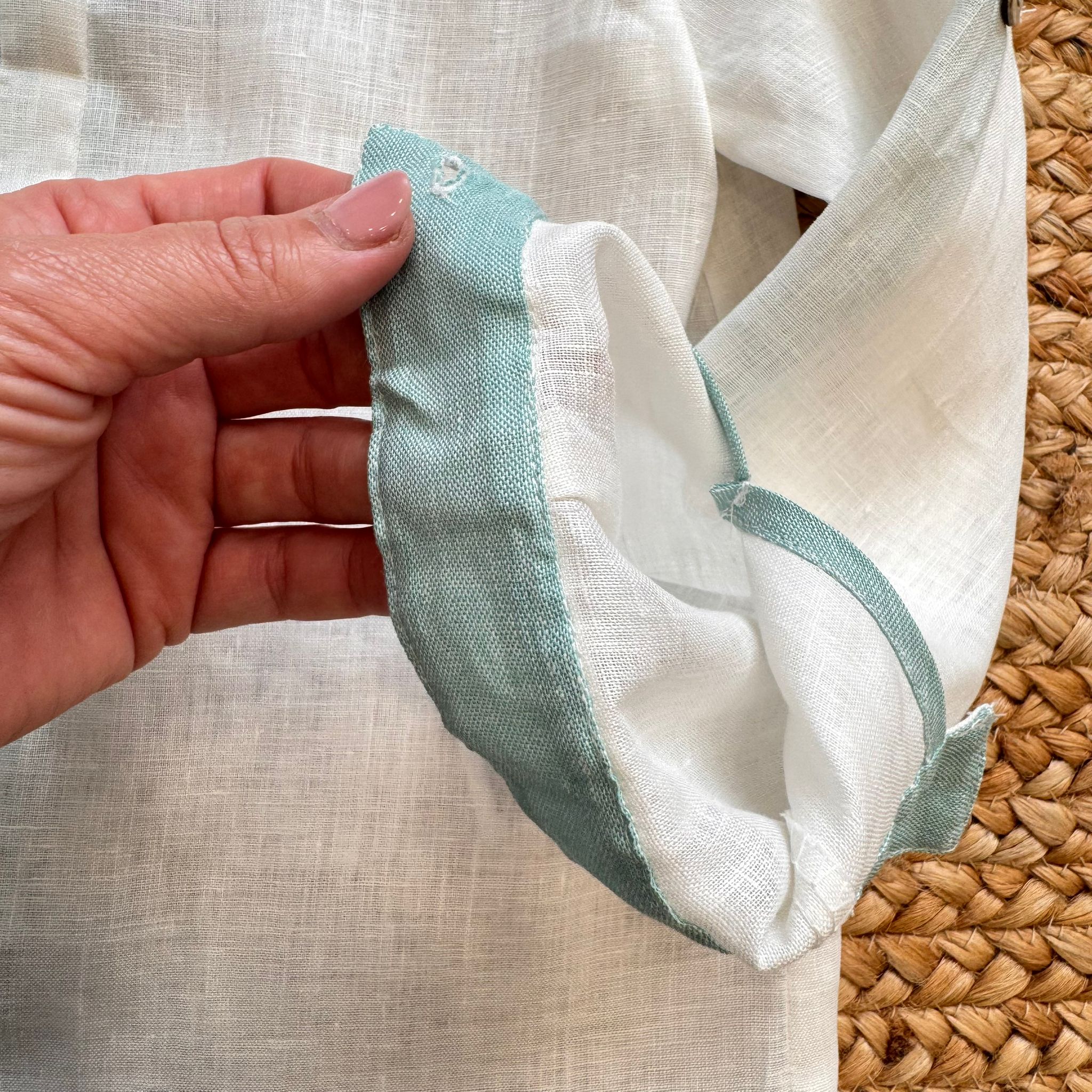 interno-colletto-camicia-bimbo-lino-made-in-italy

