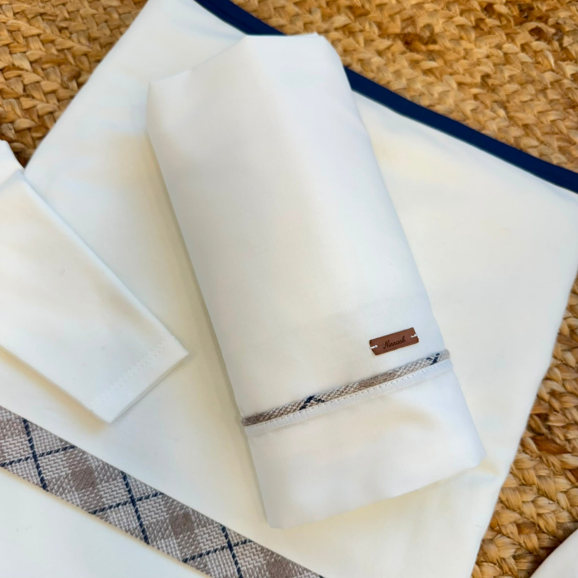 Uscita clinica neonato in caldo cotone panna e blu con copertina sfoderabile 65x85 cm Made in Italy.