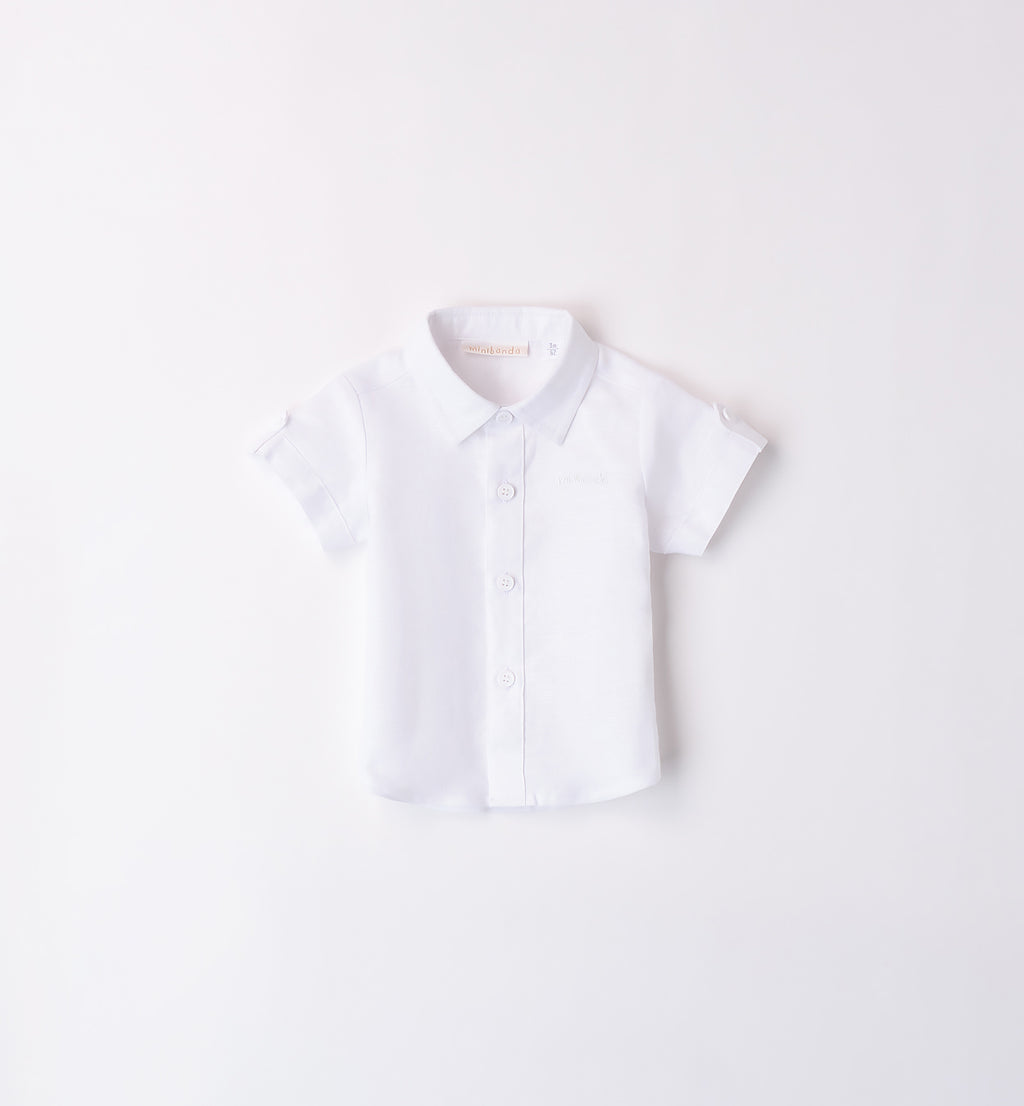 Completo elegante bambino con salopette beige e camicia bianca manica corta