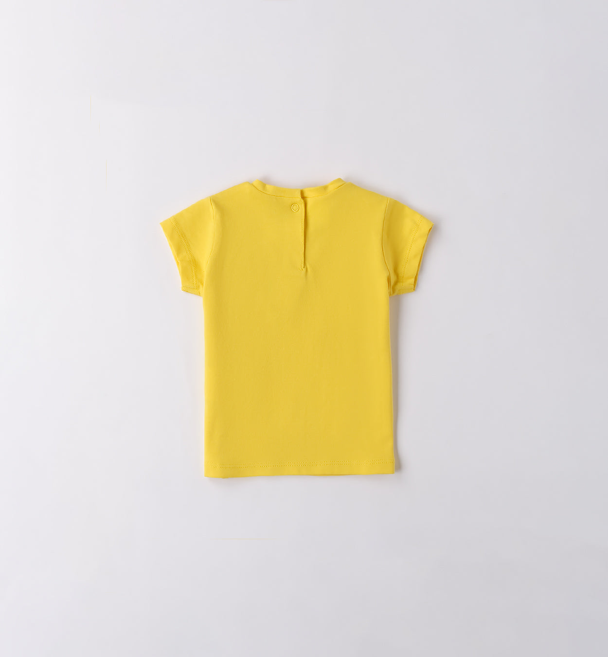 Completo bambina con t-shirt gialla fiore applicato e shorts in jeans