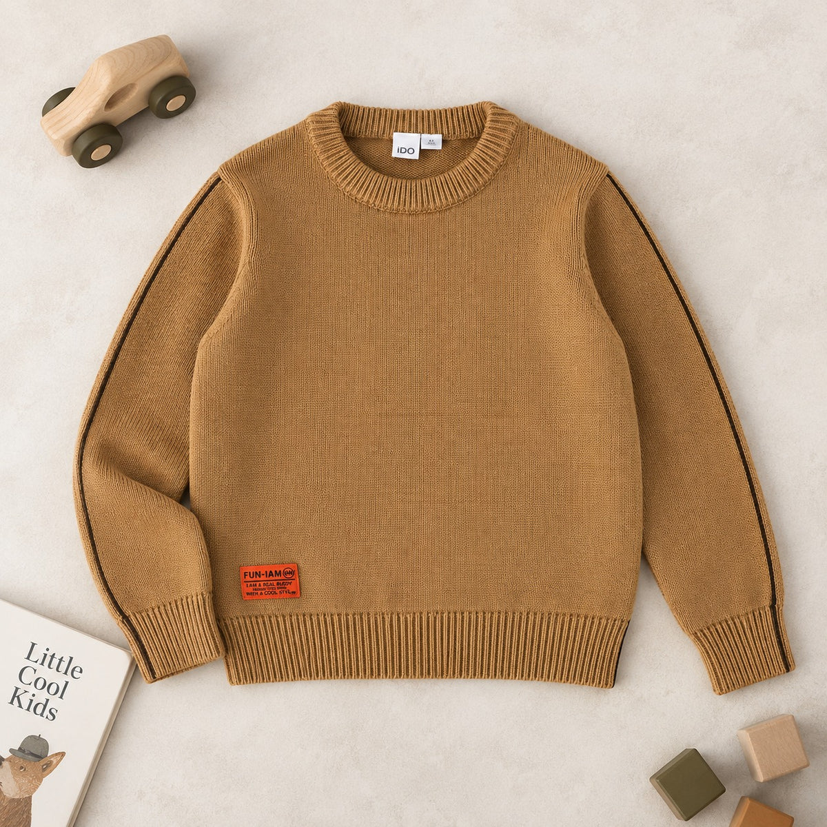 Maglione bimbo cammello iDO girocollo con dettaglio a contrasto